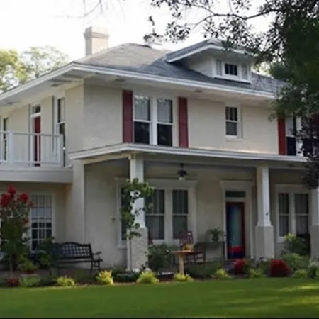 Delta Street Inn-3